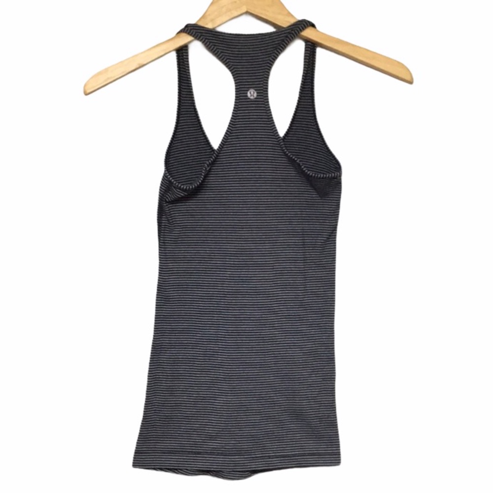 lululemon athletica Women's Athletic top Small